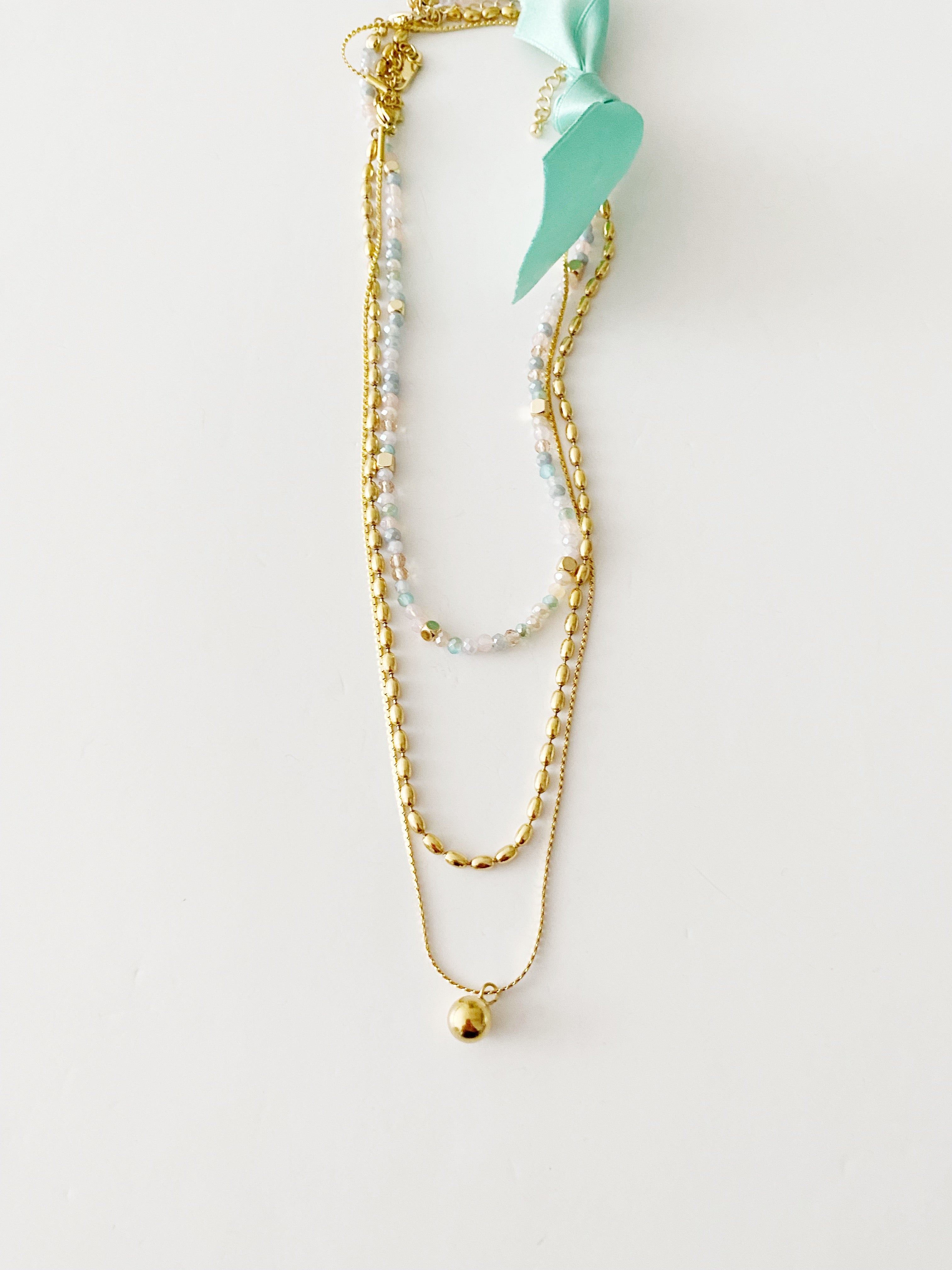 Collier Chana
