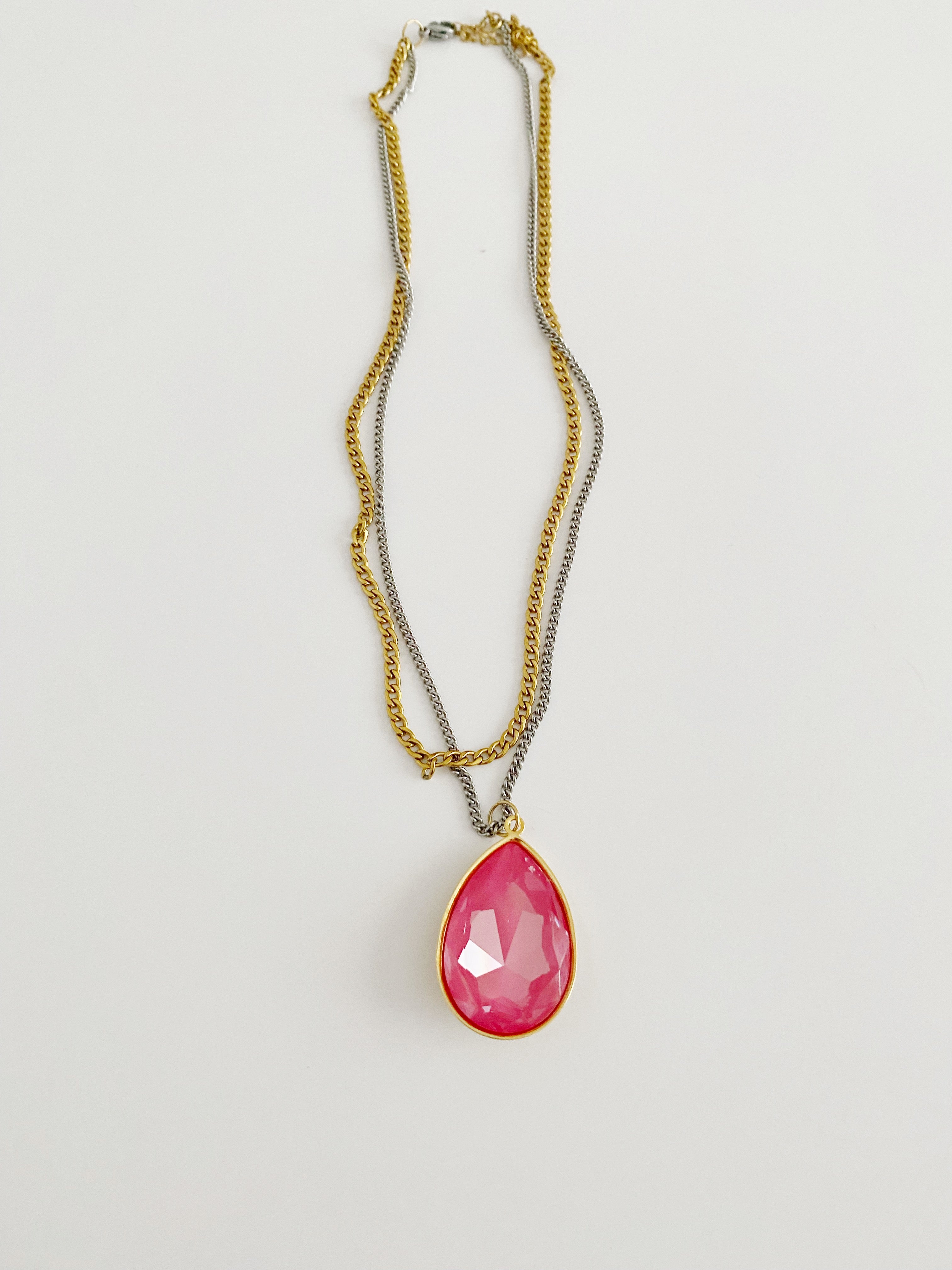 Collier pendentif Dahlia Pink  \ Miami