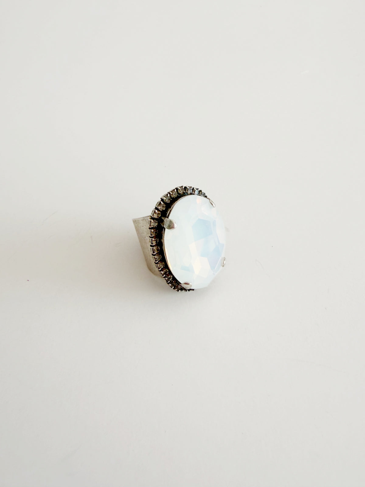 Bague White AFFAIR