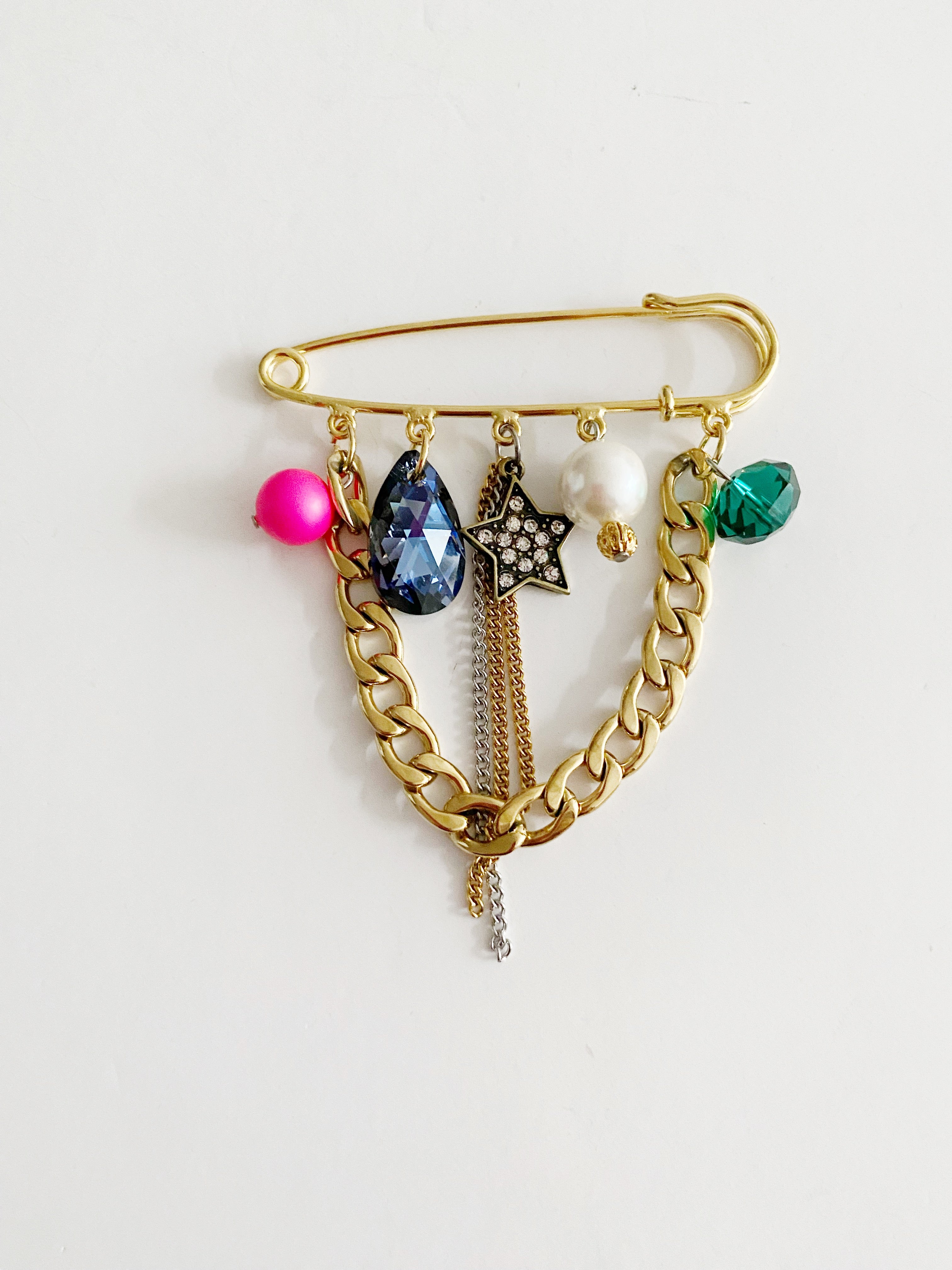 Broche \ épingle NY STORY