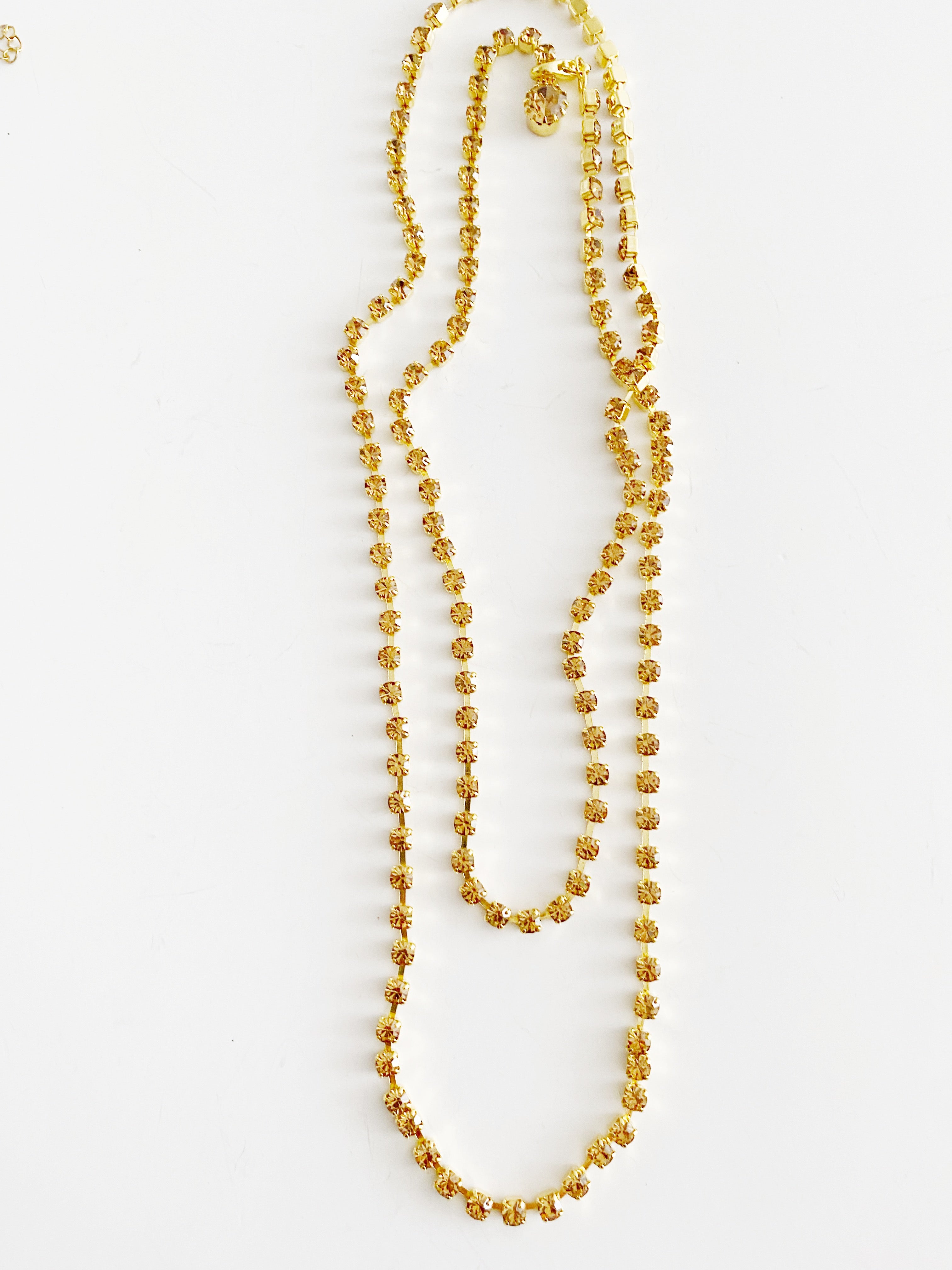 Long collier de cristaux \ échantillon LR
