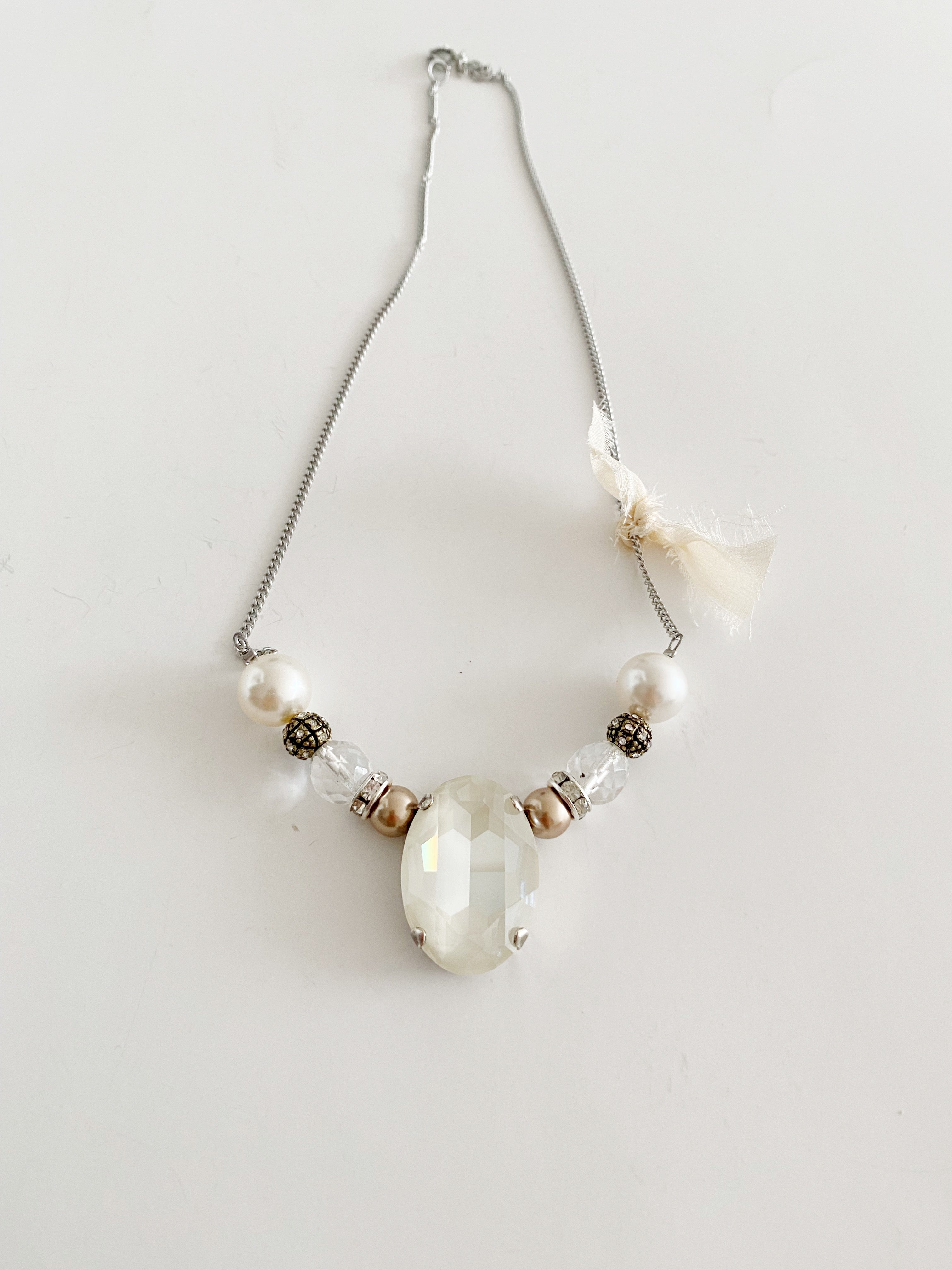Collier pendentif Ivory Sahara