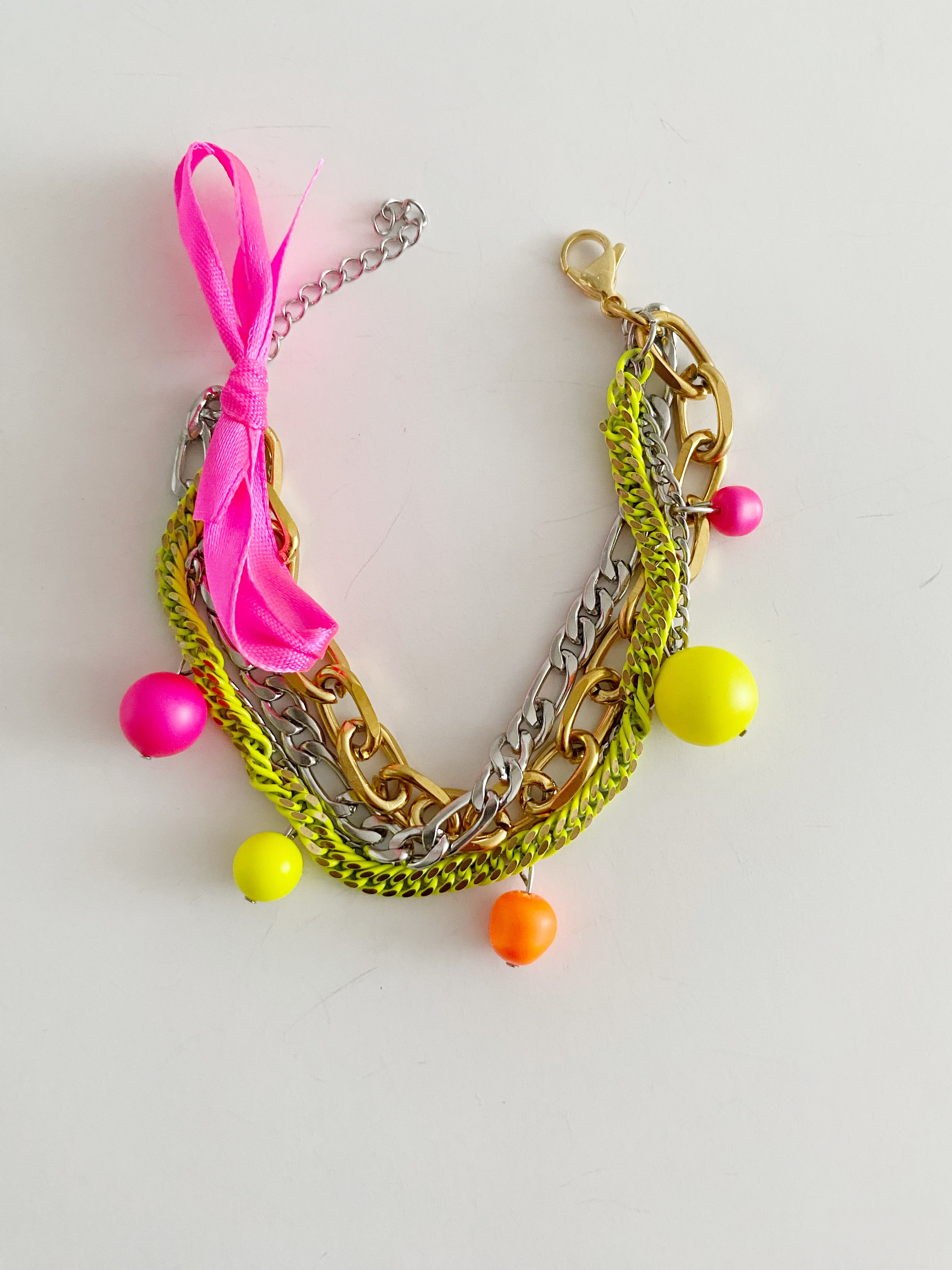 Bracelet Neon love