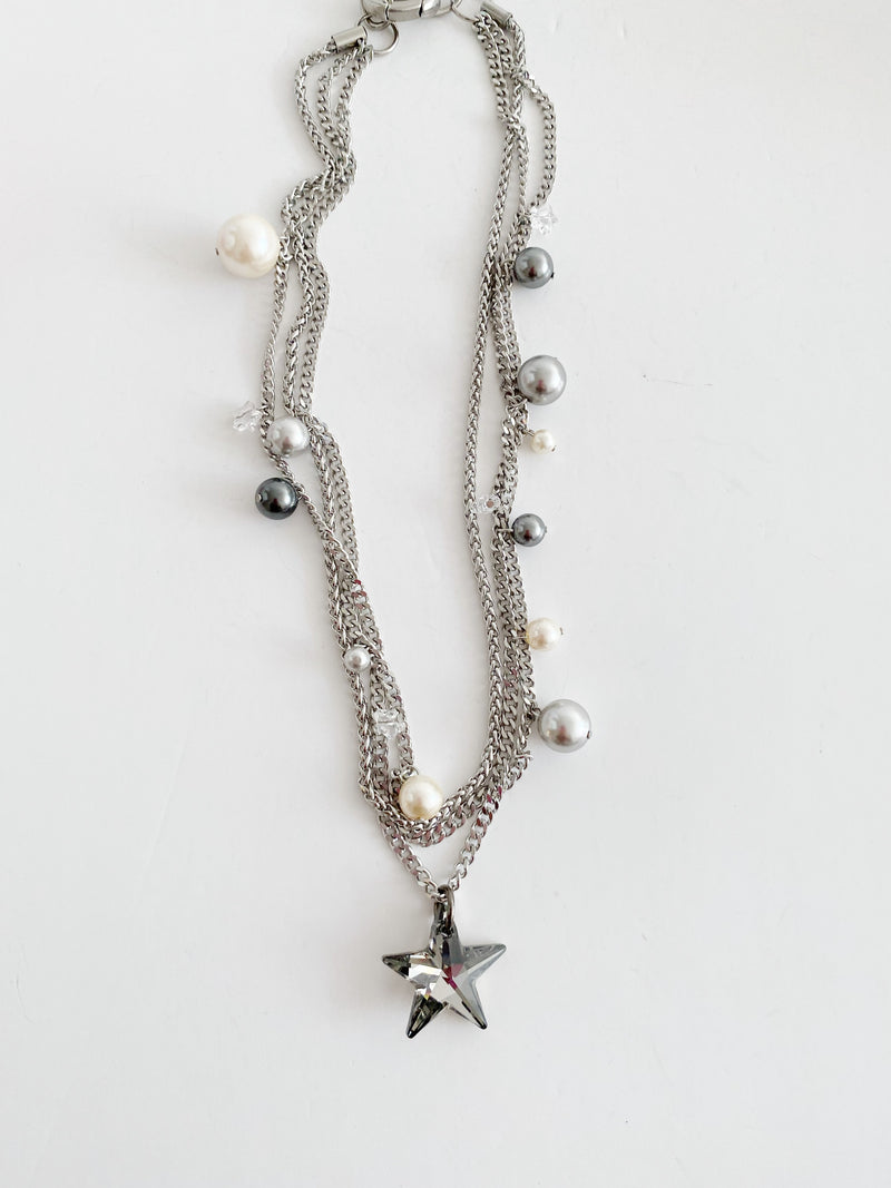 Collier Bri star