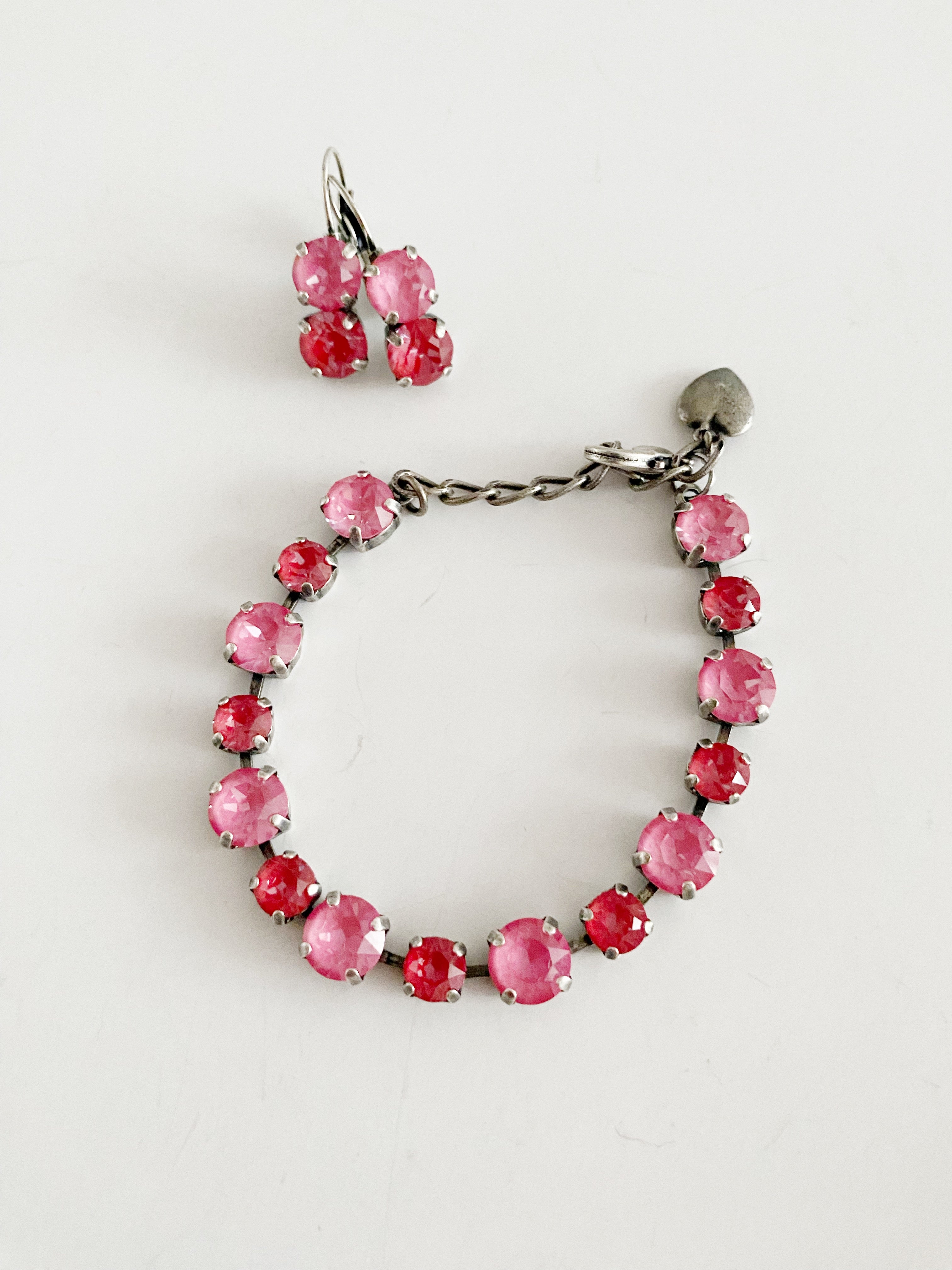 Ensemble de bracelet et boucles d'oreilles Giada Love