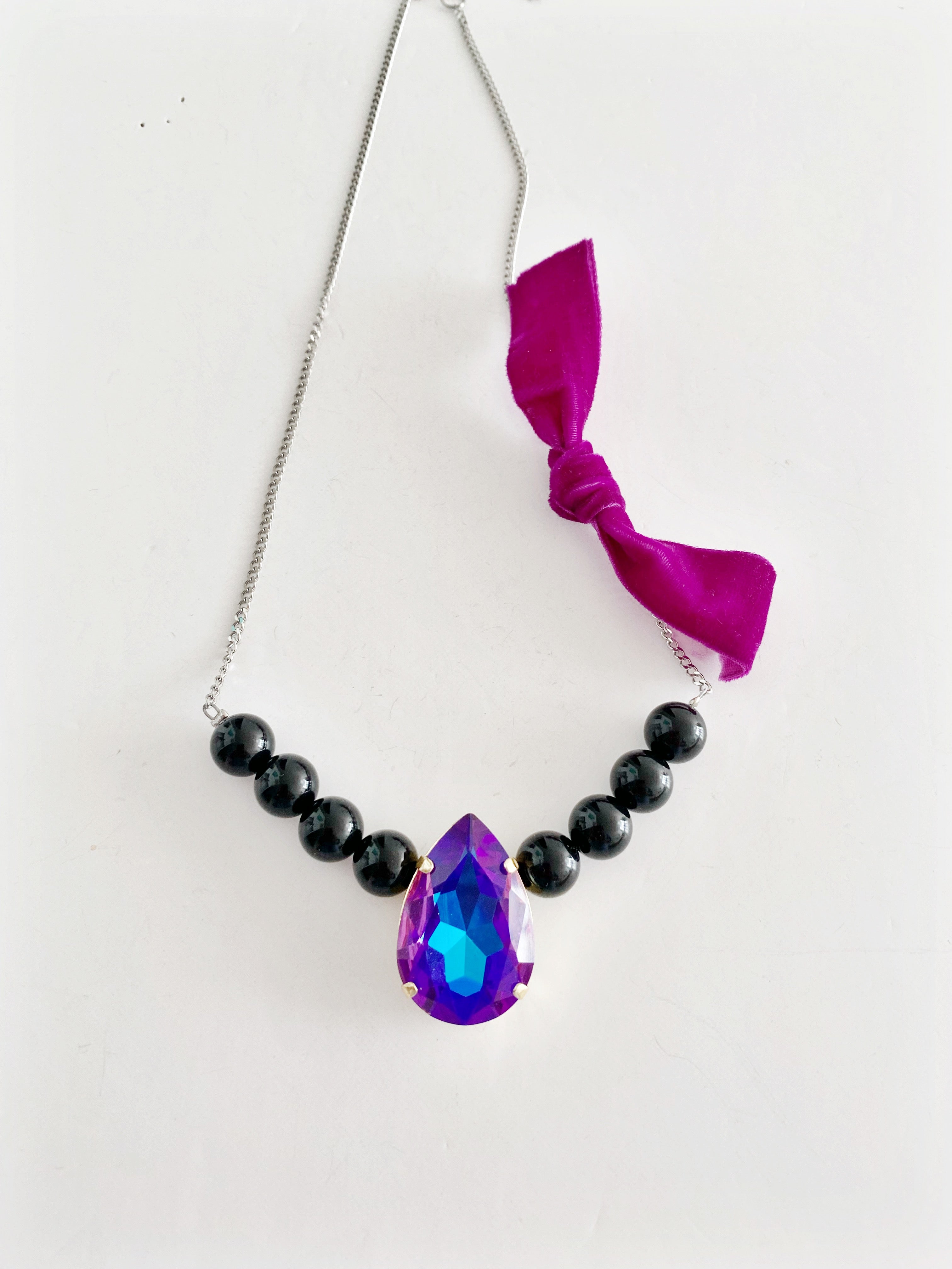 Collier Serena Maléfique \ prix spécial 🐣