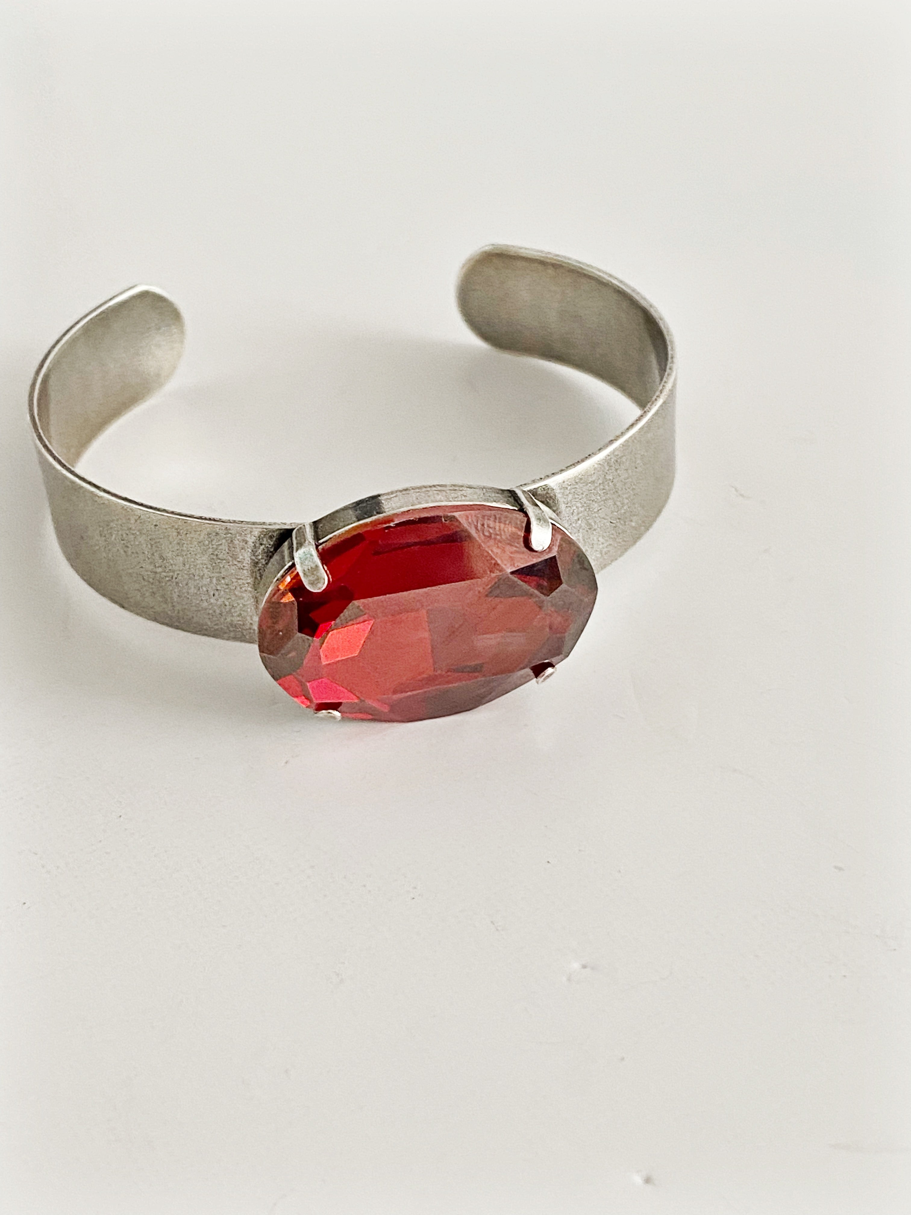 Bracelet style Cuff Nolia