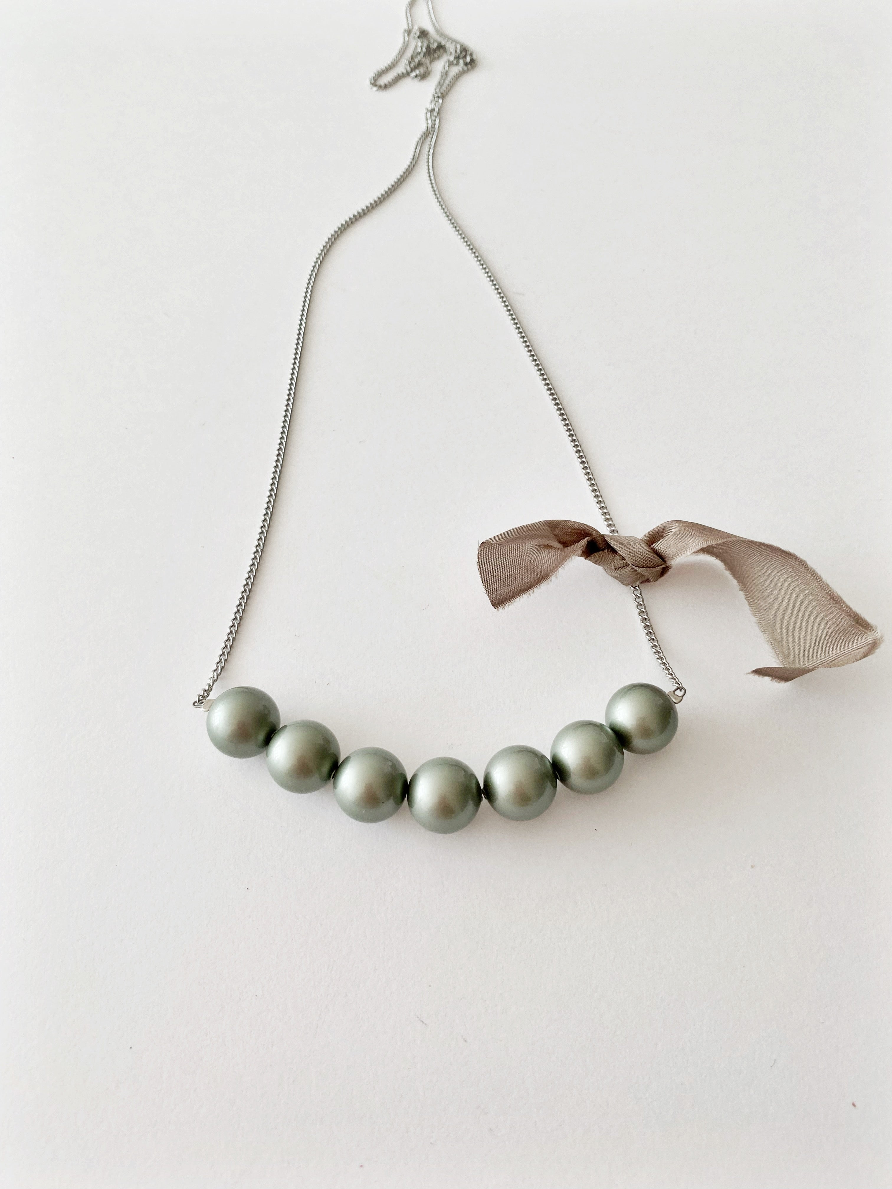 Collier long  Ariella vert