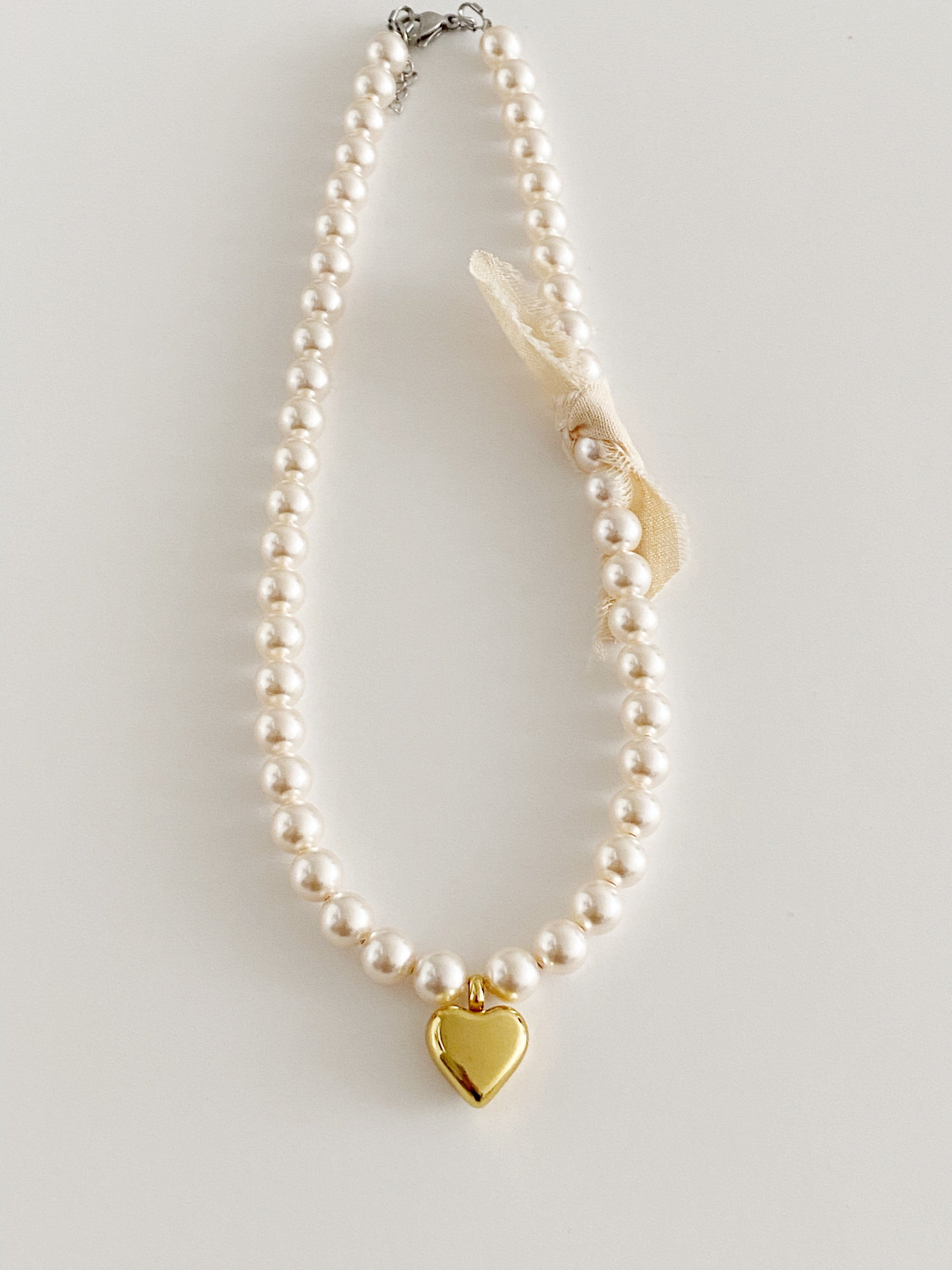 Collier Spell cream