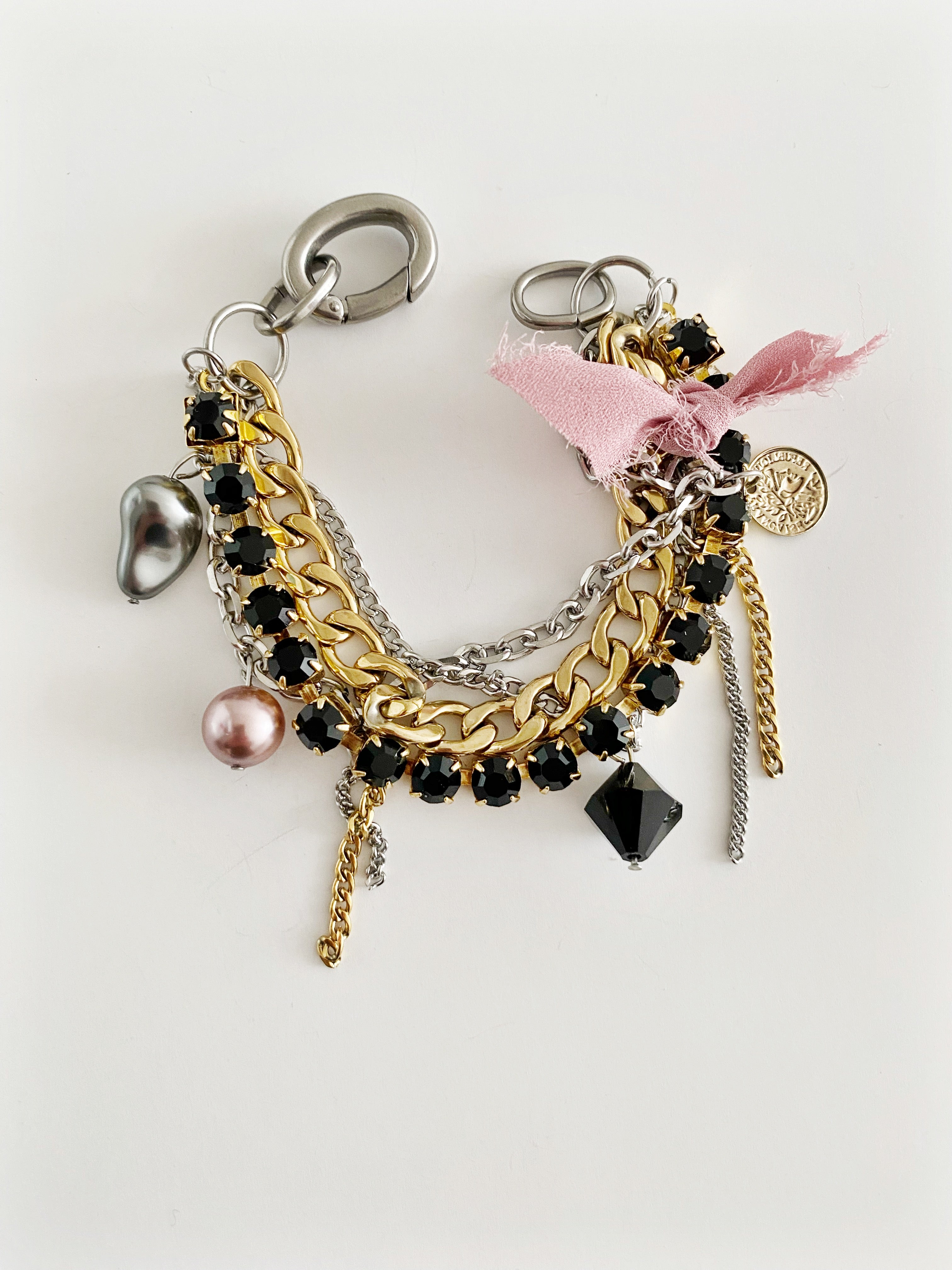 Bracelet Haven black \ prix spécial ✨