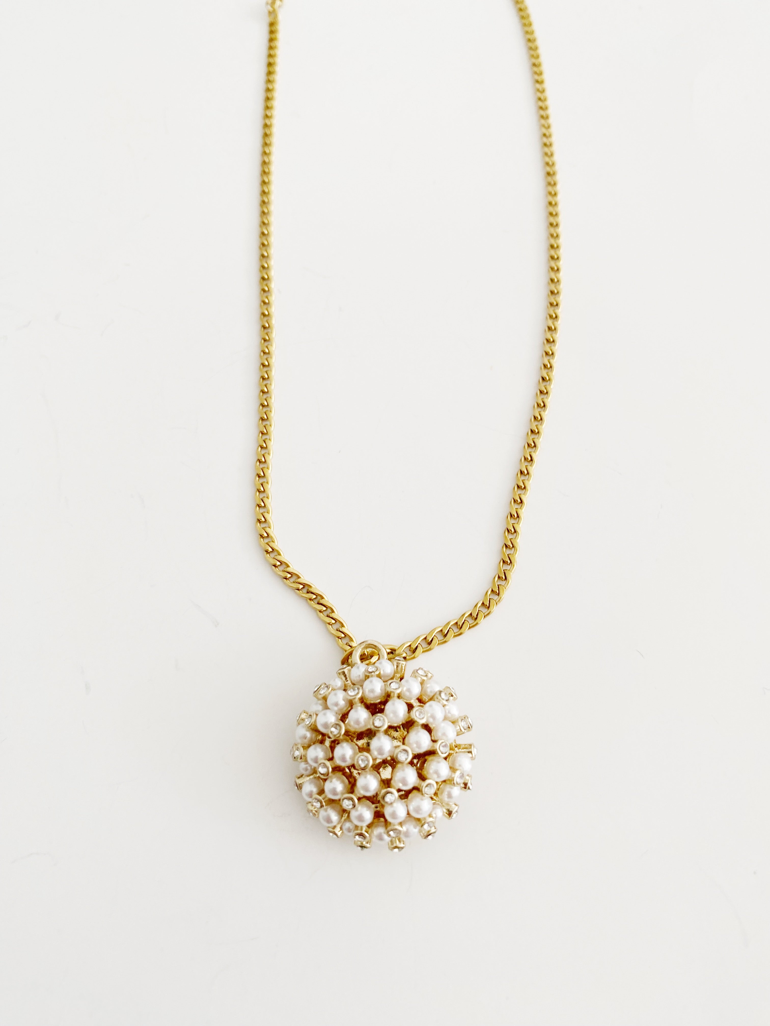 Collier Darla
