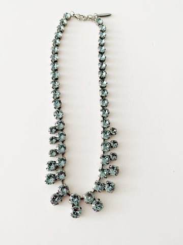 Collier Evie