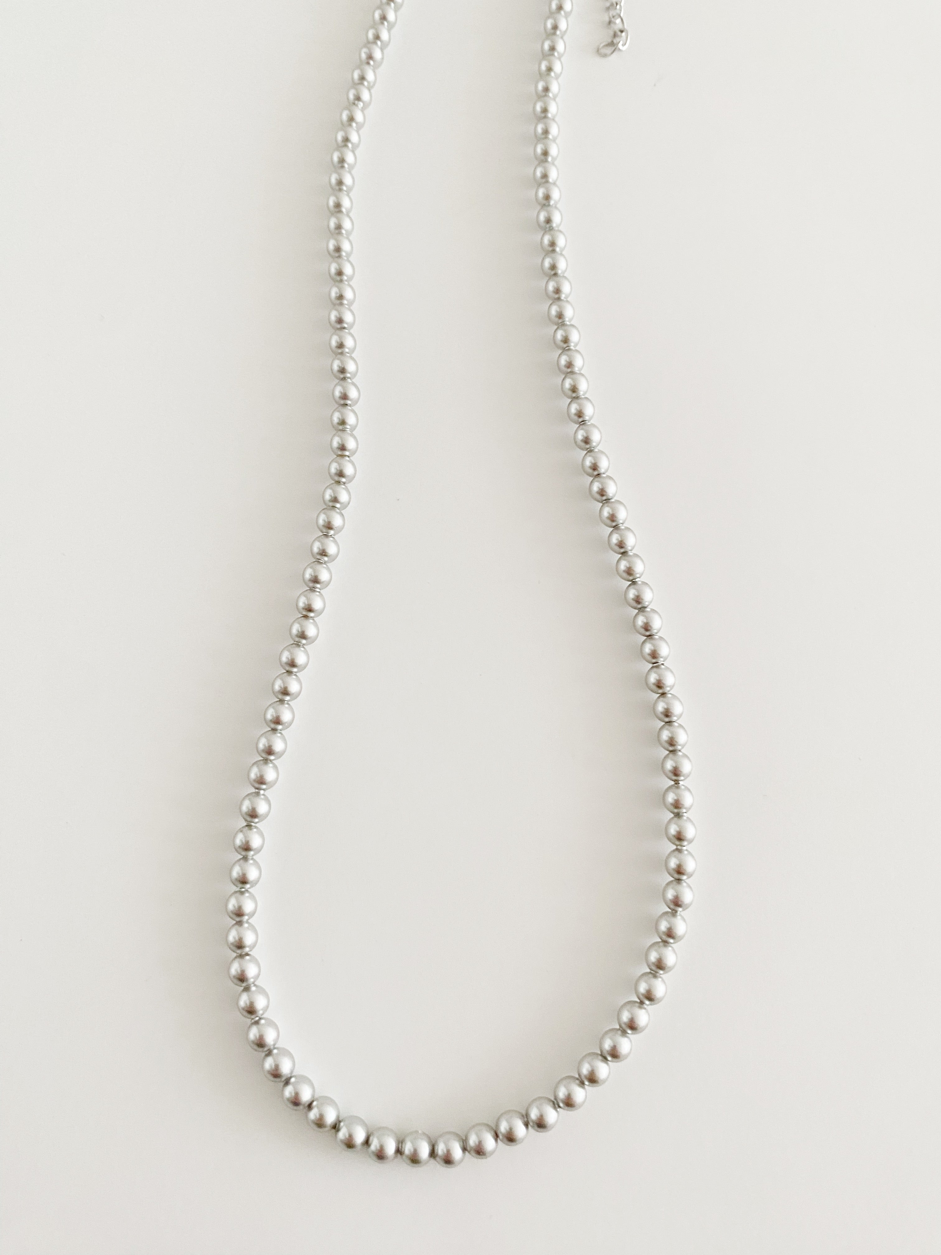 Collier Ema light grey