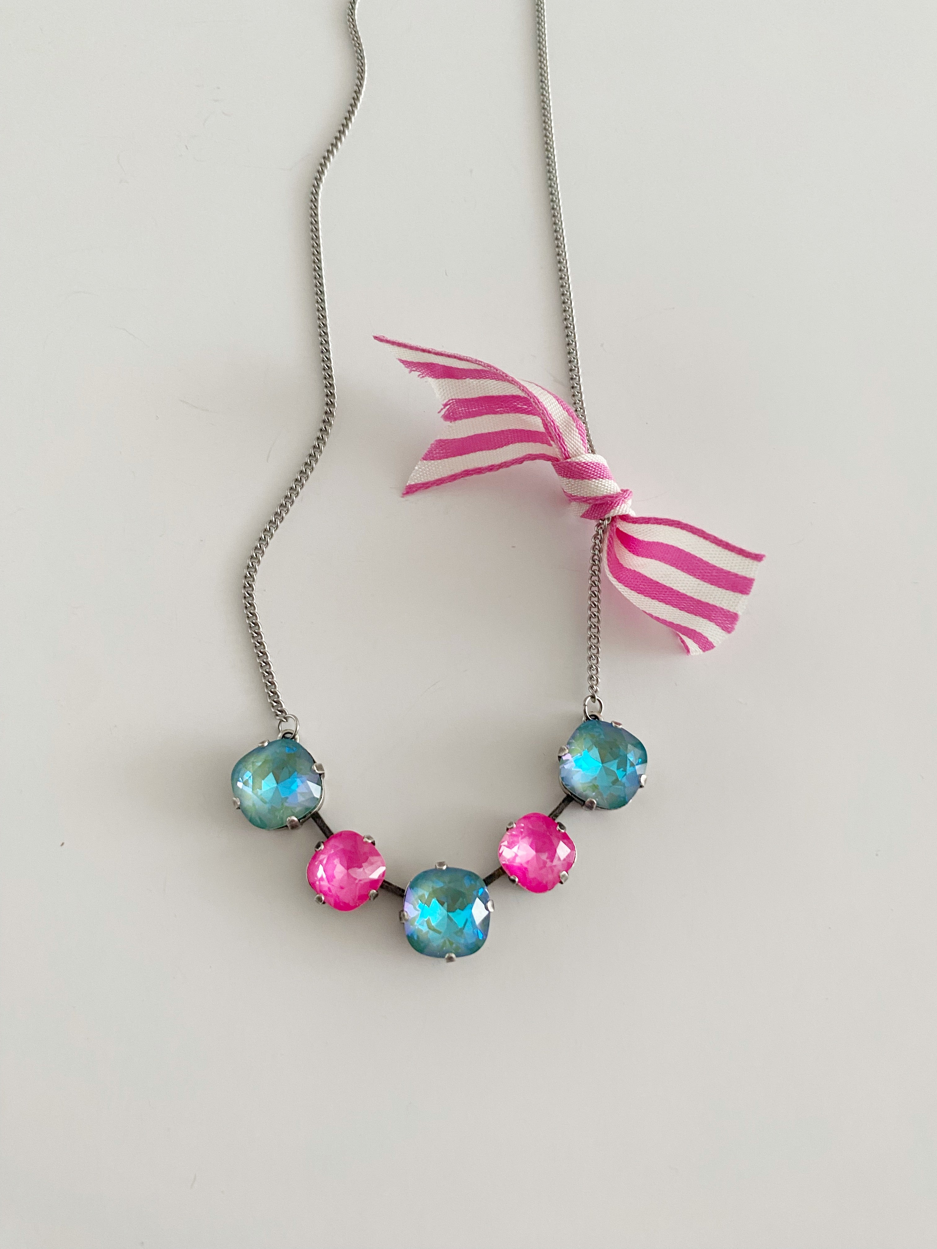 Collier Adelaide Beach Love🐣🐣