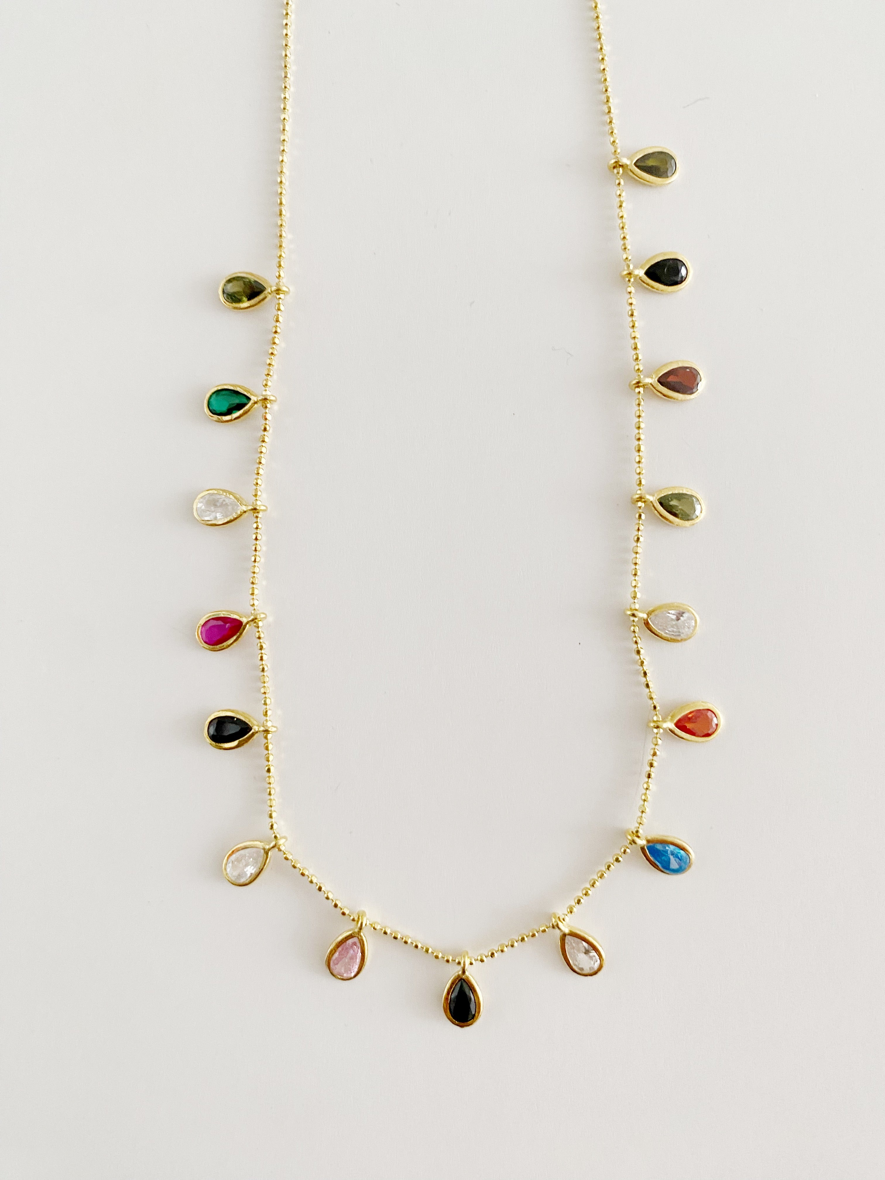 Collier No 19 \ dernière chance ✨🐣🐣